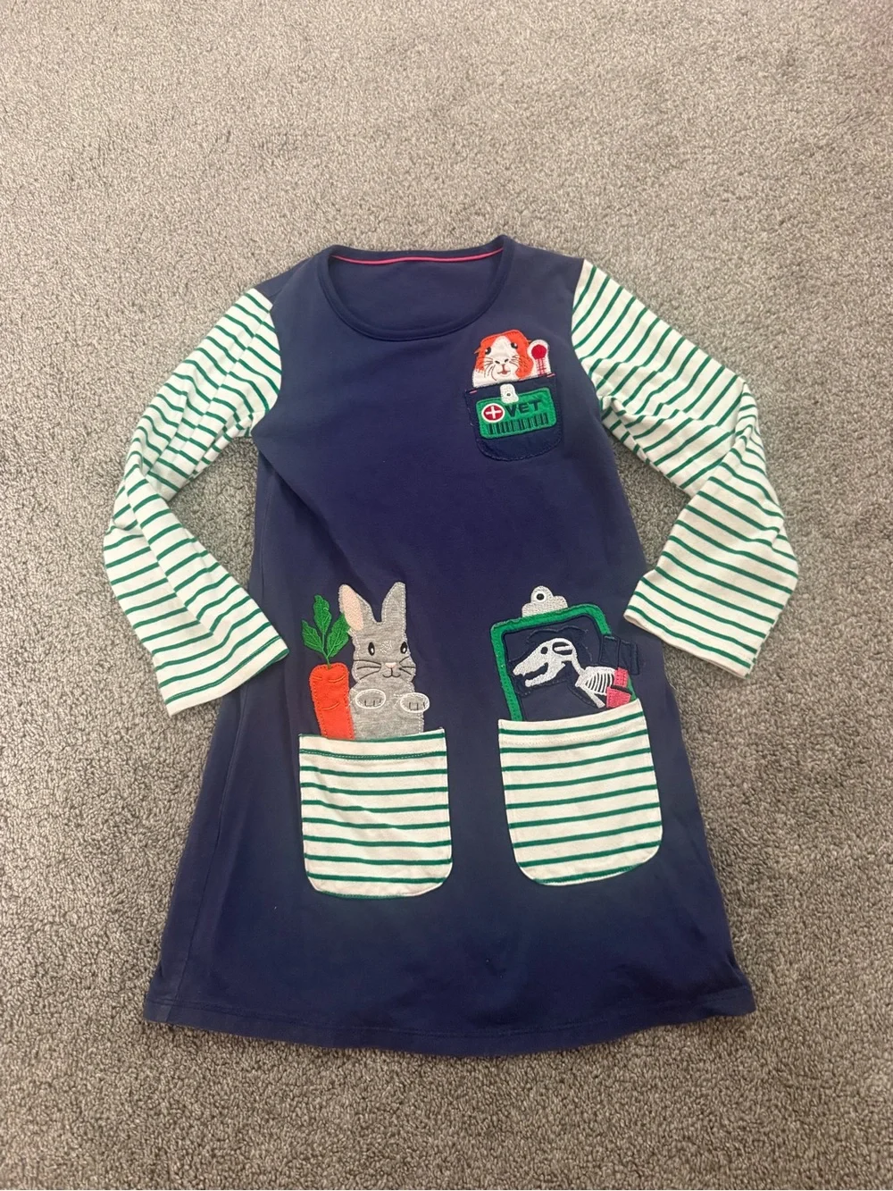 Fauxden Vet Career Appliqué Dress Sz 7-8